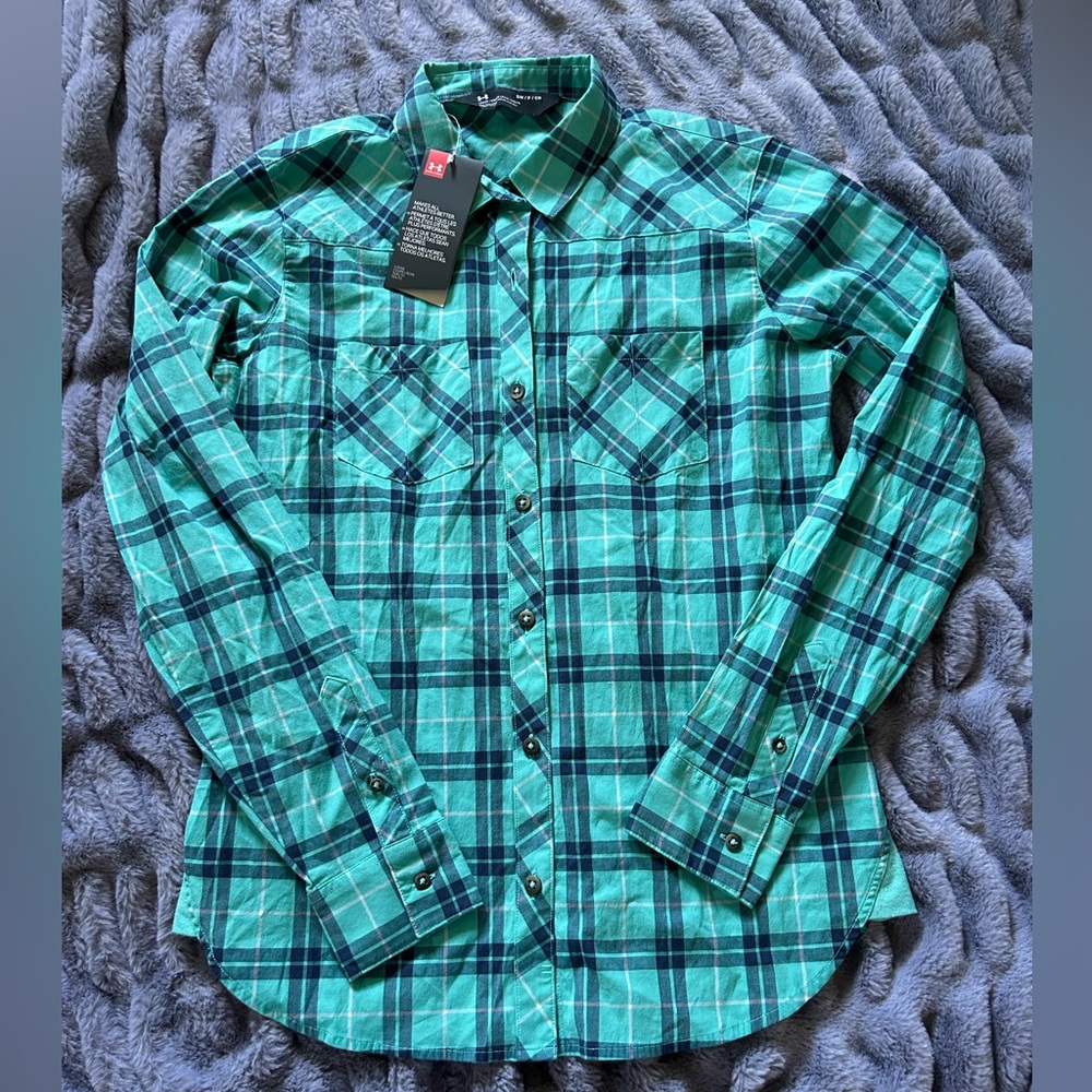 NWT Women's Under Armour Long Sleeve Shirt